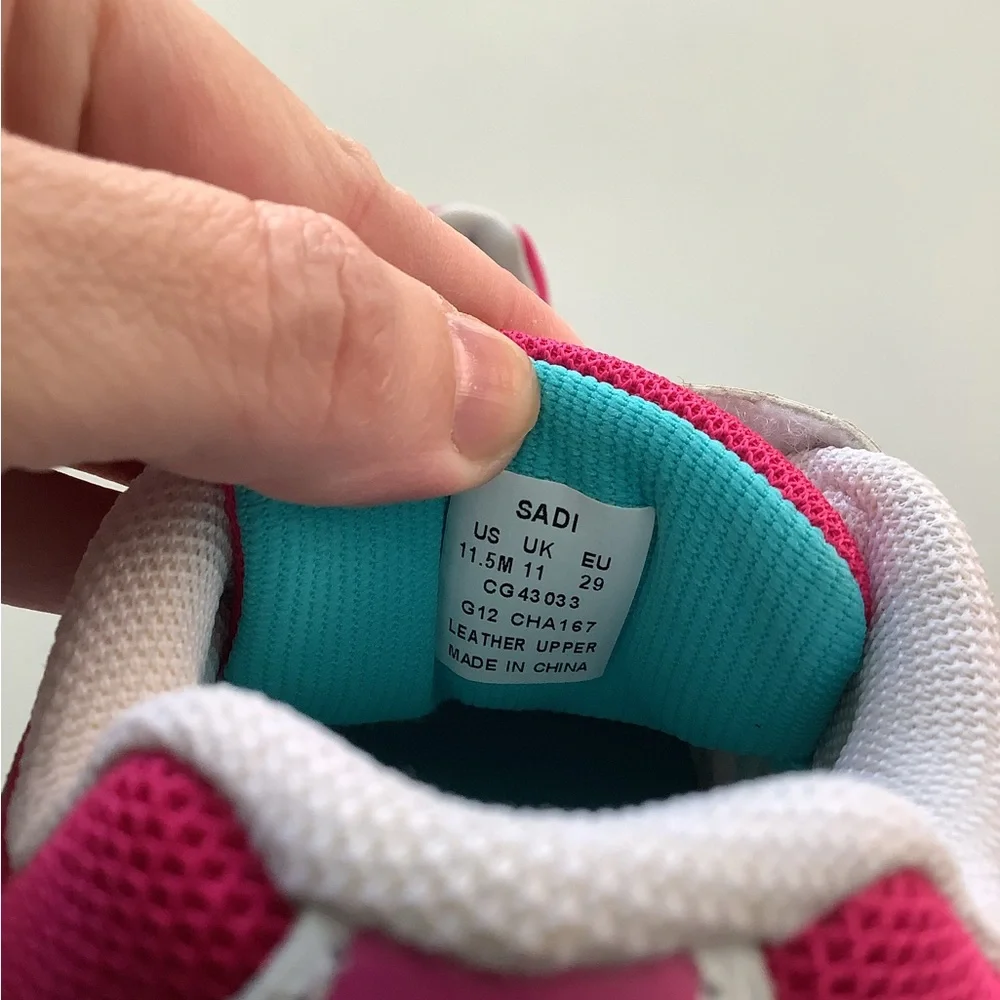 NWOT Stride Rite Kids' Pink and White Sneakers Sadi 11.5